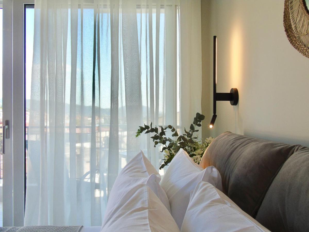Grey Rose Apartment Kalambaka Bagian luar foto